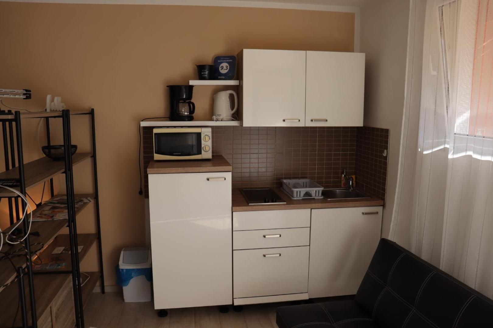 Apartments Matelici Divšići Buitenkant foto