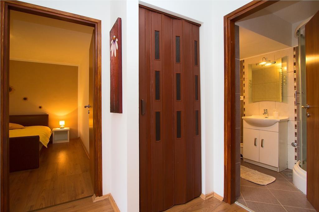 Apartments Matelici Divšići Kamer foto