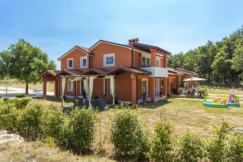 Apartments Matelici Divšići Buitenkant foto